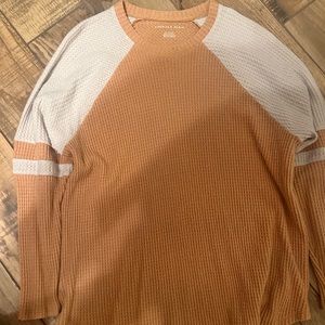 Women’s XL American Eagle top